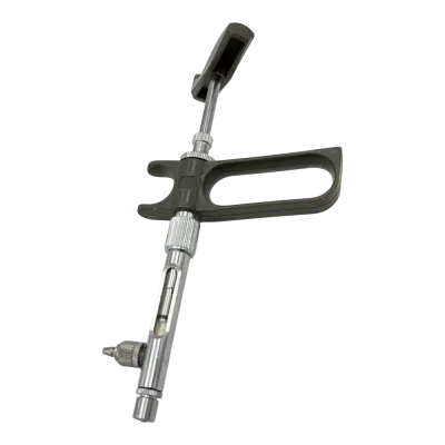 An automated injection system that ensures the rapid, safe, and accurate delivery of medication to animals.