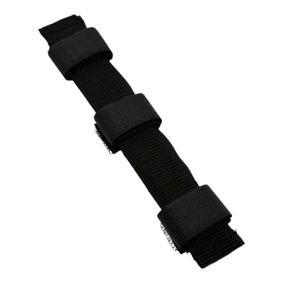 Flat splint with bandage, 15 cm, product detail image.