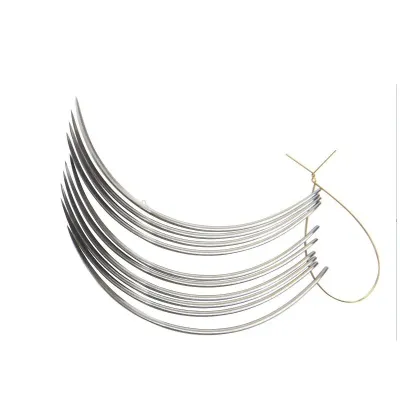 Kruuse-Vet Sütür İğnesi. Regular Eye. 3/8. Keskin. 65 mm. 10/pk