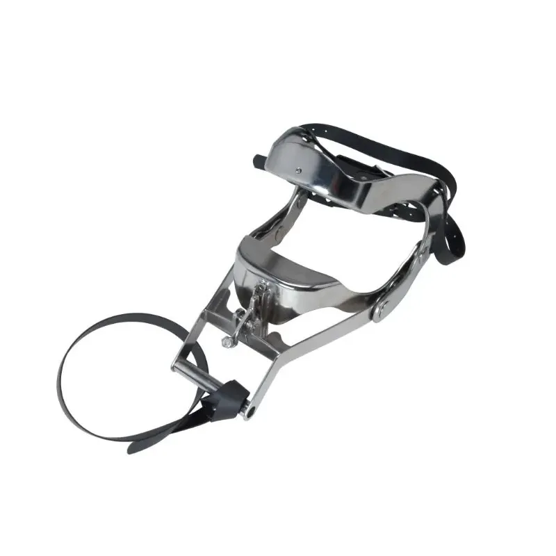 EQUIVET Oral Speculum Meister Model