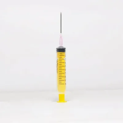 Farm & Veterinary: TTT Plastic Syringe. 10 ml. Gasketed. 18G Pink with Needle