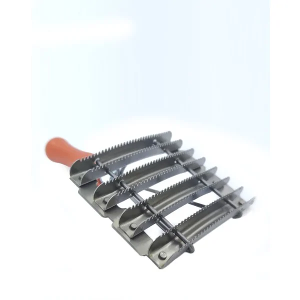 4x4 8-toothed curry comb