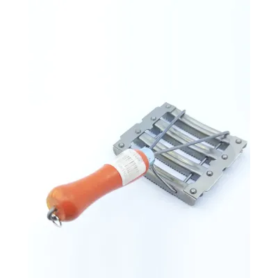 Sığır temizliği için kaşağı 4x4 8 dişli paslanmaz çelik tarak