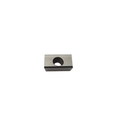 Replacement toothed cattle hoof trimmer blade for economical hoof discs.