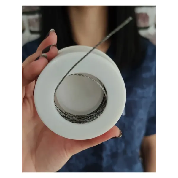 12 meters of Horn Cutting Wire and Handles