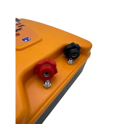 Farm land protection FD7800 electric fence maker, 7.8 Joule machine for wild animals.