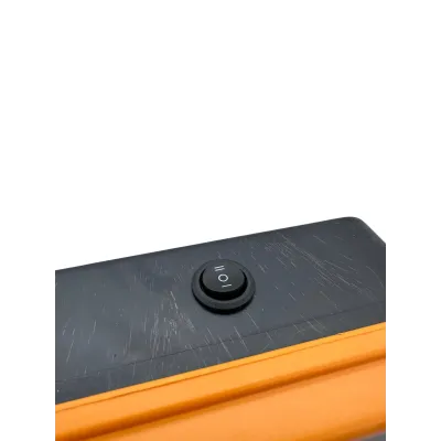 FD7800 Elektrikli Çəpər Maşını vəhşi təbiət üçün 7.8 Joul Gücünə malik çəpər avadanlığı