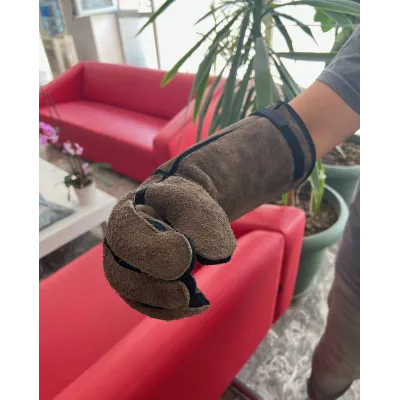 Pişik Tutma Əlcəyi, Dişlərə Davamlı, Tam Dəri, 45 sm – Farmena