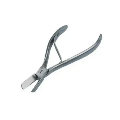 Sharp surgical scissors suitable for surgical procedures that allow for precise cutting of tissues during operations.