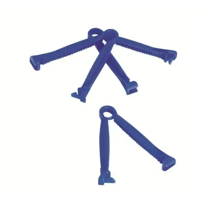 100-pack clamp set for safe and sterile closure of the umbilical cord in newborn calves.