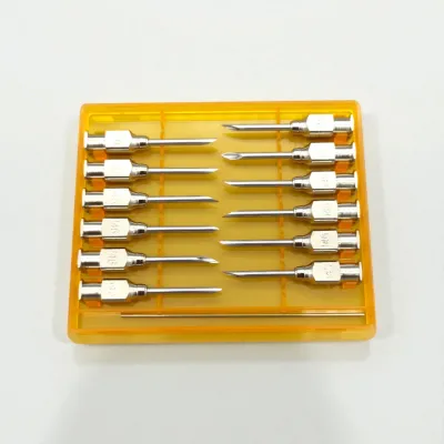 Veterinary Grade Thick Needle, 12 Pieces