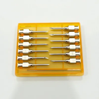 Veterinary Grade Thick Needle, 12 Pieces