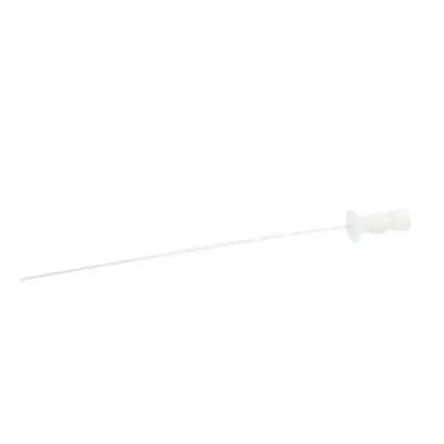 Suitable sterile catheter with 13x130 mm chuck for feline urinary tract examination.