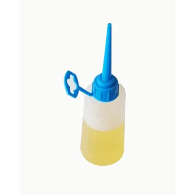Qoyun qırxma maşınlarının ömrünü uzadan 150 ml xüsusi qulluq yağı.