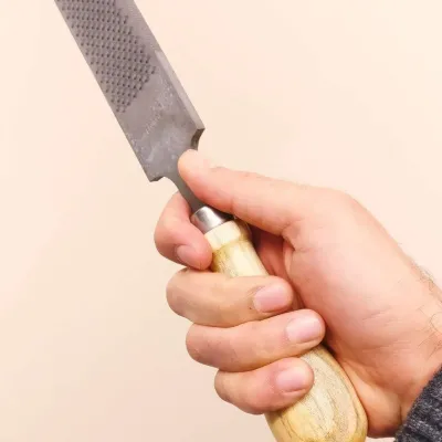 Ahşap Saplı Tırnak Törpüsü Nal & Nalbant Malzemeleri Farmena satın al