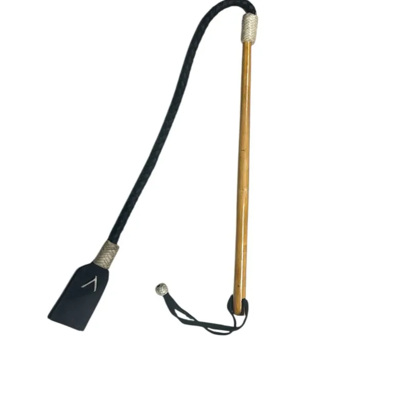 Çərkəz qamçısı, əl işi