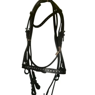 Durable and long-lasting leather riding reins that provide head control for the horse.