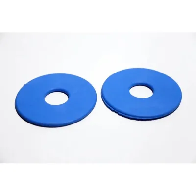 A flexible, double-sided connecting rubber band that securely fastens device parts or equipment together.