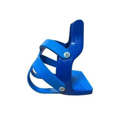 Comfortable stirrups; a type of stirrup that provides balance while riding.